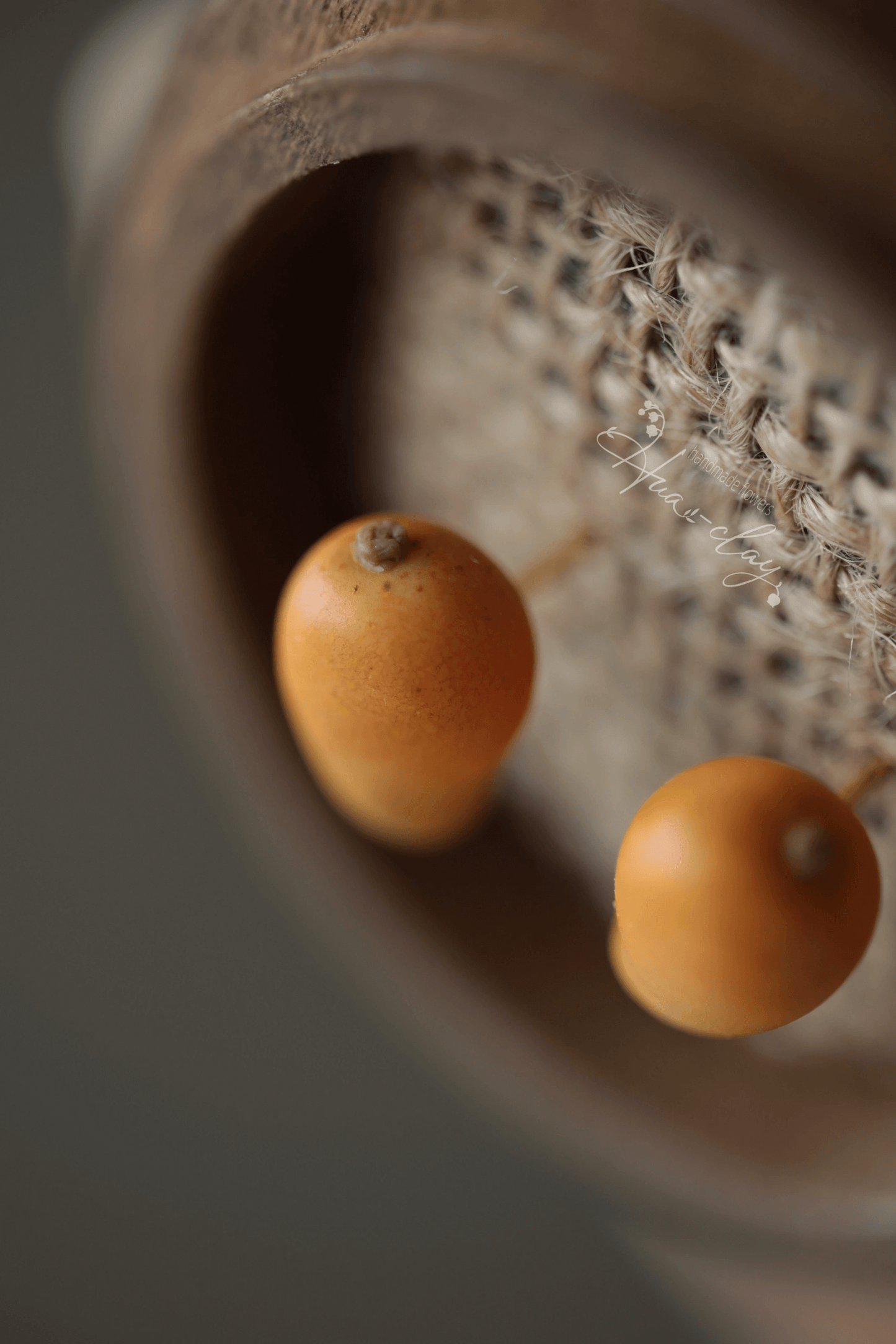 Mango earring
